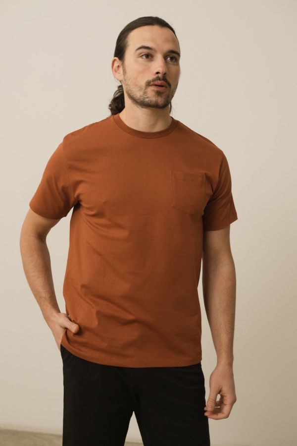 Camiseta unisex George bolsillos rojo marte