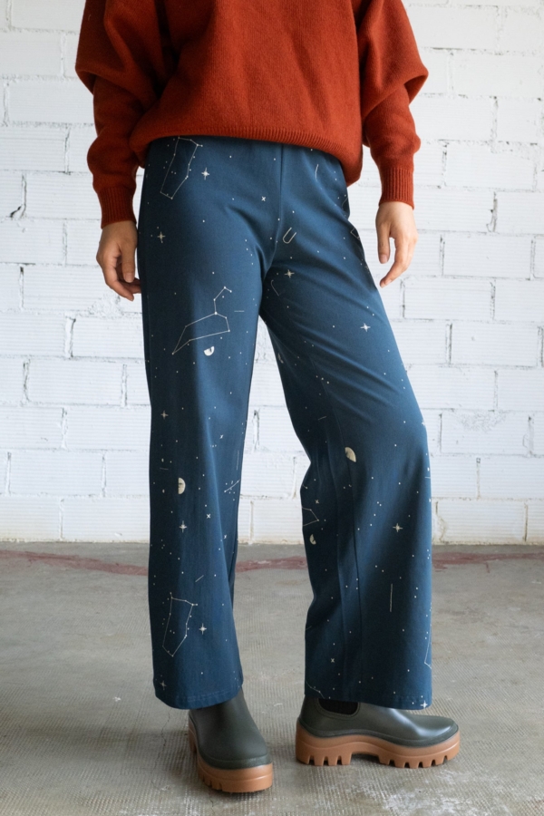 Pantalón Gloria azul constelaciones