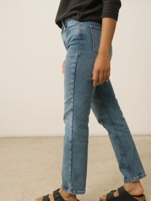 Pantalones Momfit Denim azul desgastado