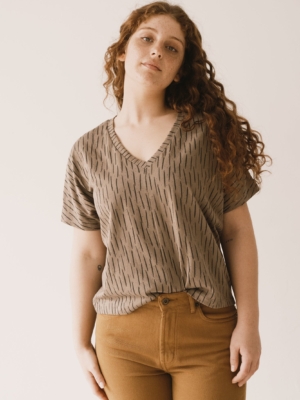 Camiseta Hada oversized marrón corteza