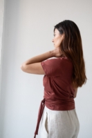 Camiseta Hagne cruzada Tencel rojo