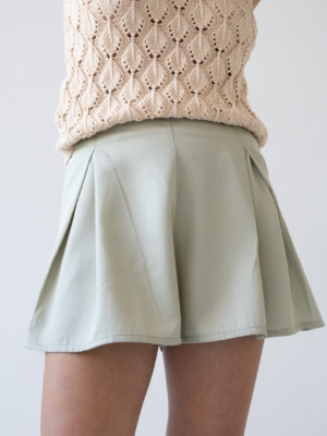 tiralahilacha-hannia-tencel-shorts-in-green-2