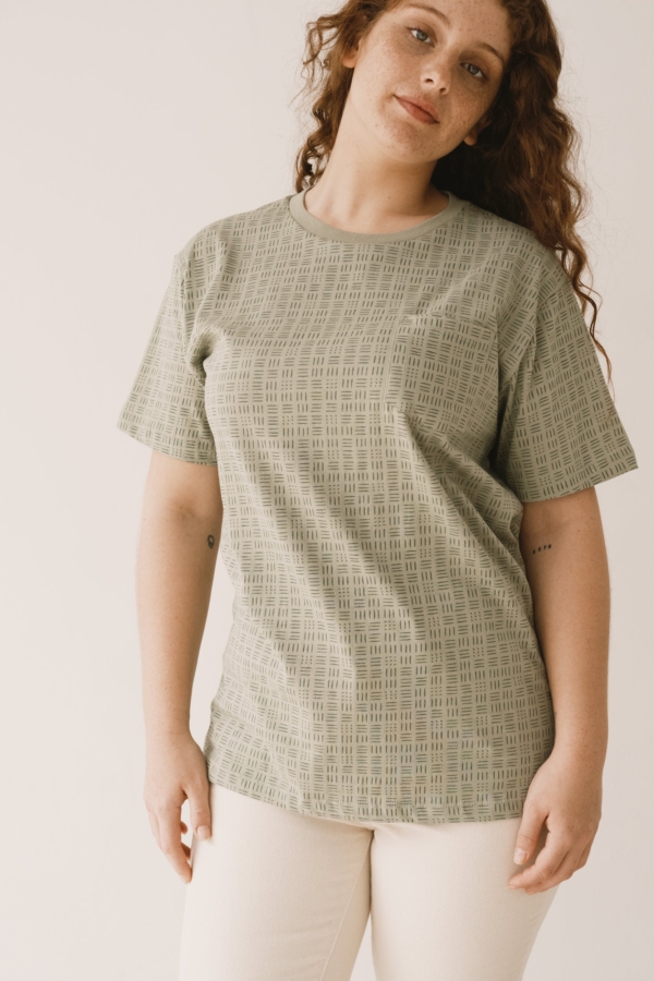 Camiseta unisex Harriet verde mimbre