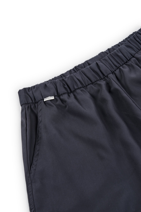 Pantalón corto Hebe Tencel negro