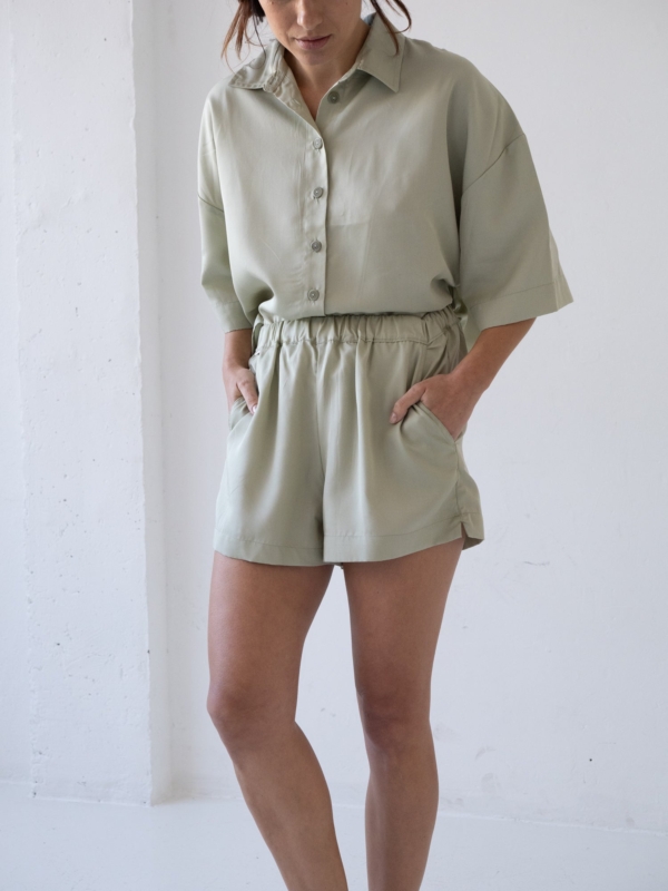 Pantalón corto Hebe Green