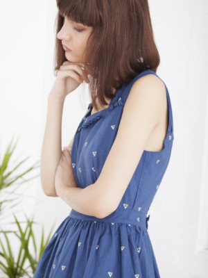 tiralahilacha-helvia-blue-printed-vintage-dress-2