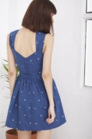 Vestido Helvia vintage azul estampado triángulos
