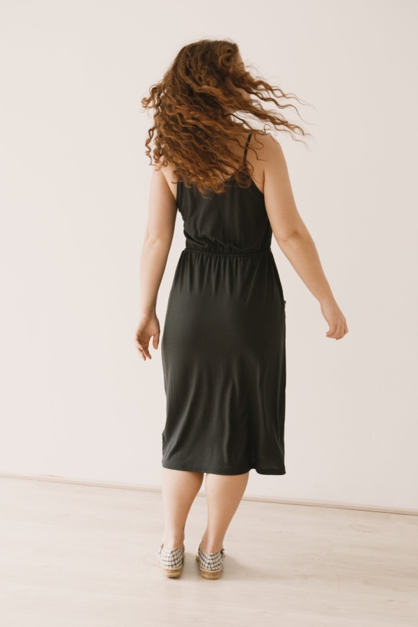 Vestido midi Hiara Tencel negro