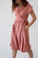 Vestido Hira midi cruzado Tencel rosa coral
