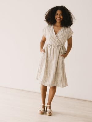 Vestido Hira midi cruzado Tencel estampado rastro
