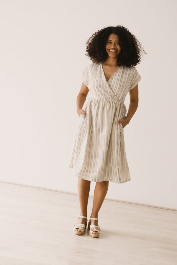 Vestido Hira midi cruzado Tencel estampado rastro