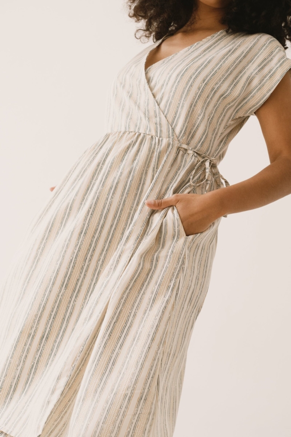 Vestido Hira midi cruzado Tencel estampado rastro