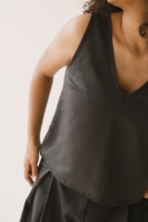Top Holly tirantes Tencel negro