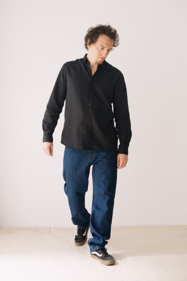 Camisa negra Hugo de lino