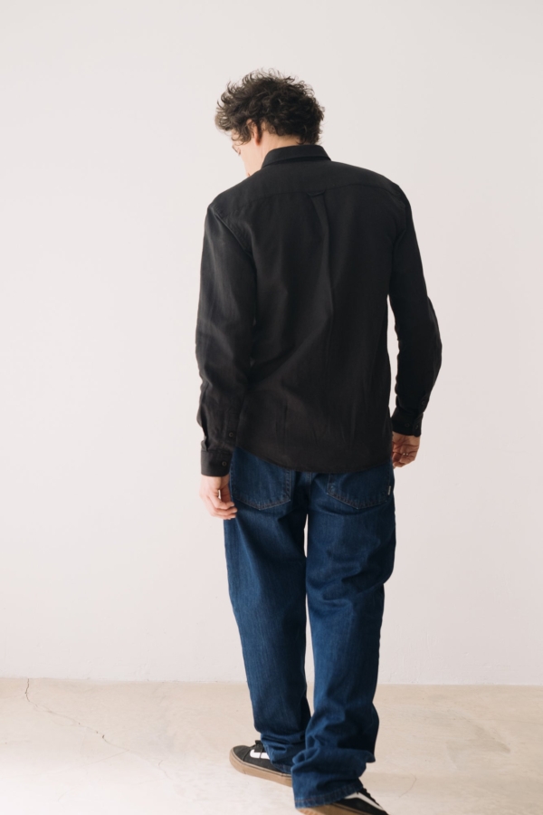 Camisa negra Hugo de lino