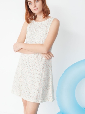 tiralahilacha-mariel-flared-dress-with-geometric-print-2