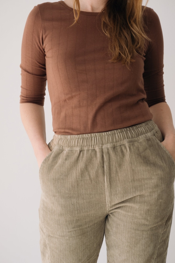 Pantalón pana algodón orgánico verde