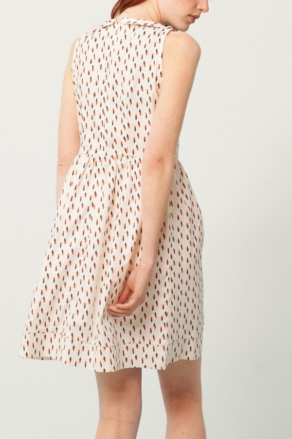 Vestido Pearle cuello Peter Pan blanco estampado abstracto