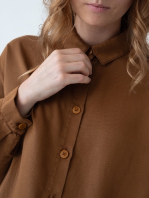 tiralahilacha-tait-oversized-shirt-100-tencel-in-terracotta-2