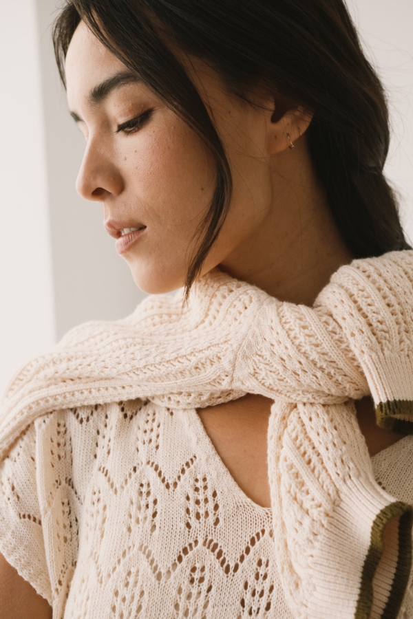 Top calado de tricot crudo