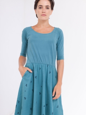 Vestido Carol manga ranglán azúl ópalo.