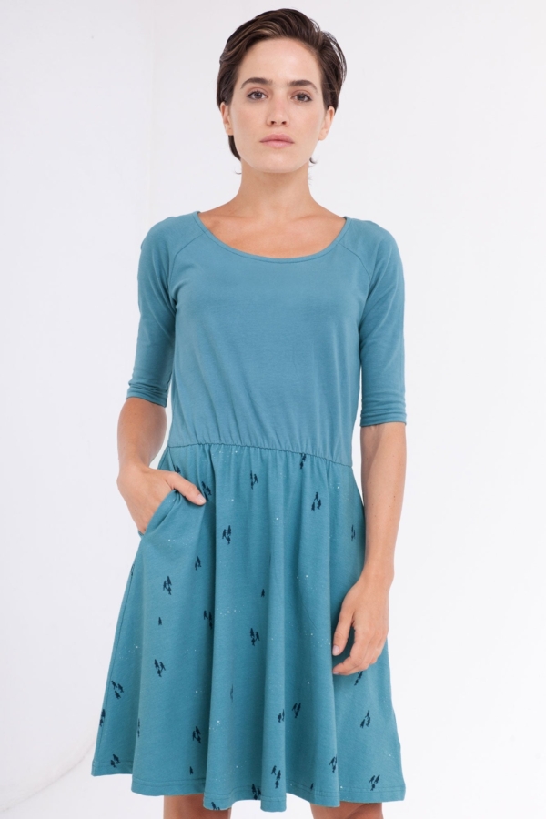 Vestido Carol manga ranglán azúl ópalo.