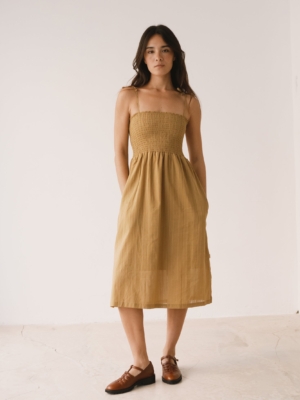 tiralahilacha-vestido-nido-de-abeja-mostaza-1-6113