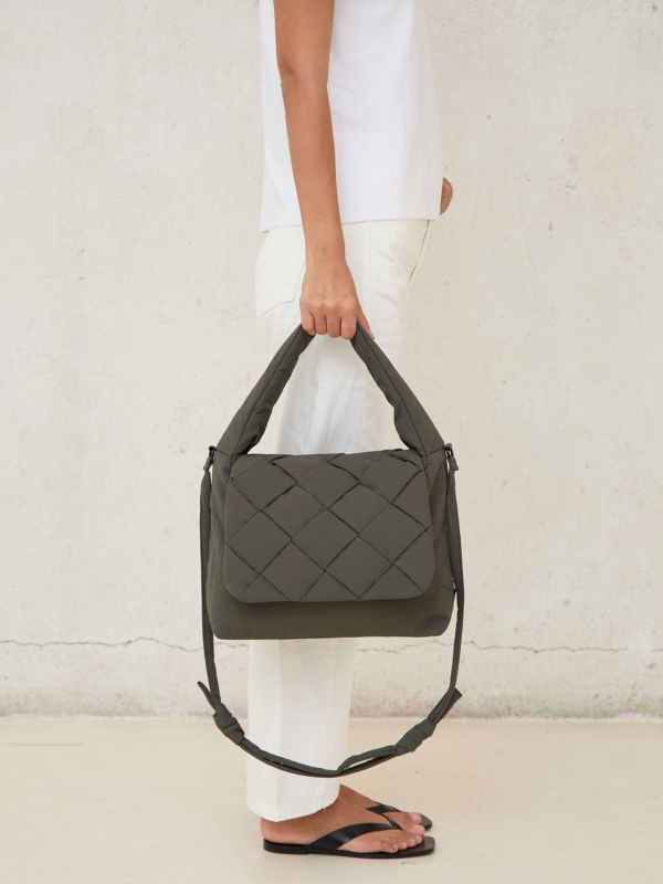 Bolso Ani trenzado Moss