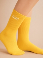 Calcetines amarillos