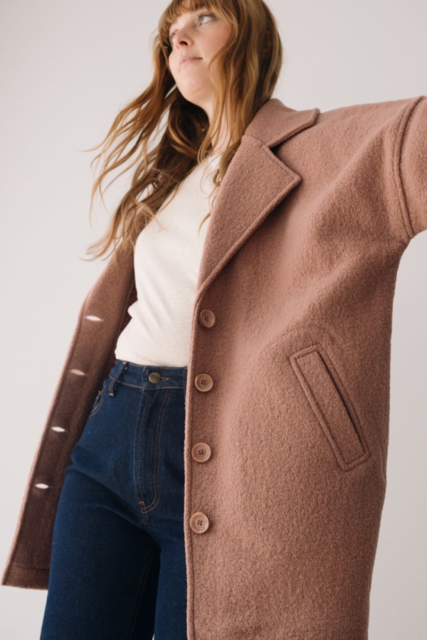 Abrigo oversized 100% lana virgen rosa