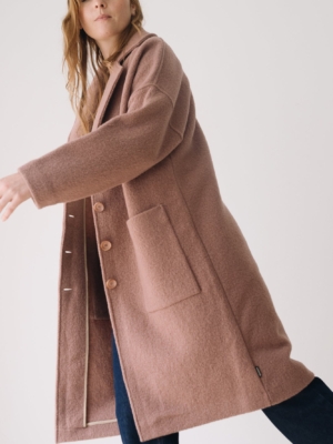 tiralahilacha-100-rws-merino-wool-long-coat-in-pink-1