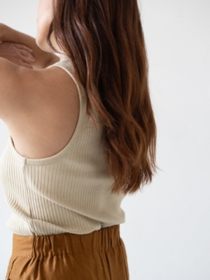 tiralahilacha-bonie-khaki-ribbed-tank-top-2