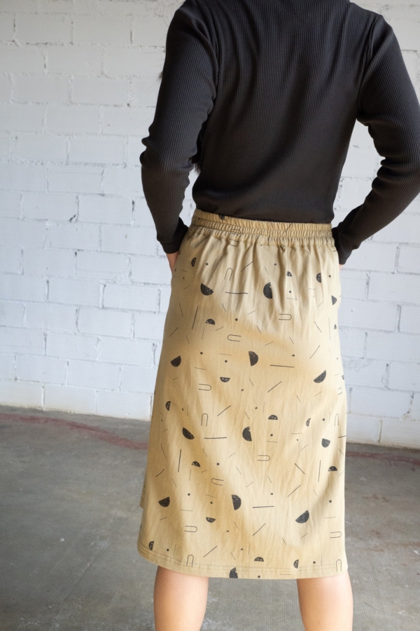 Falda midi Galia beige lluvia sideral
