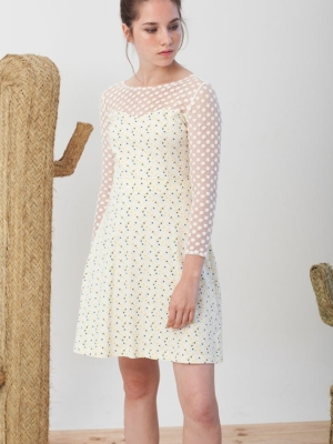 tiralahilacha-irina-ecru-dress-with-triangles-print-2