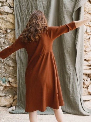tiralahilacha-julia-empire-dress-garnet-agate-2