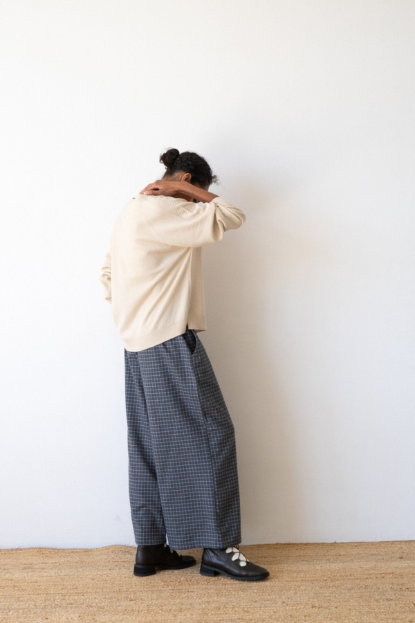 Jersey merino y cachemir escote en V beige