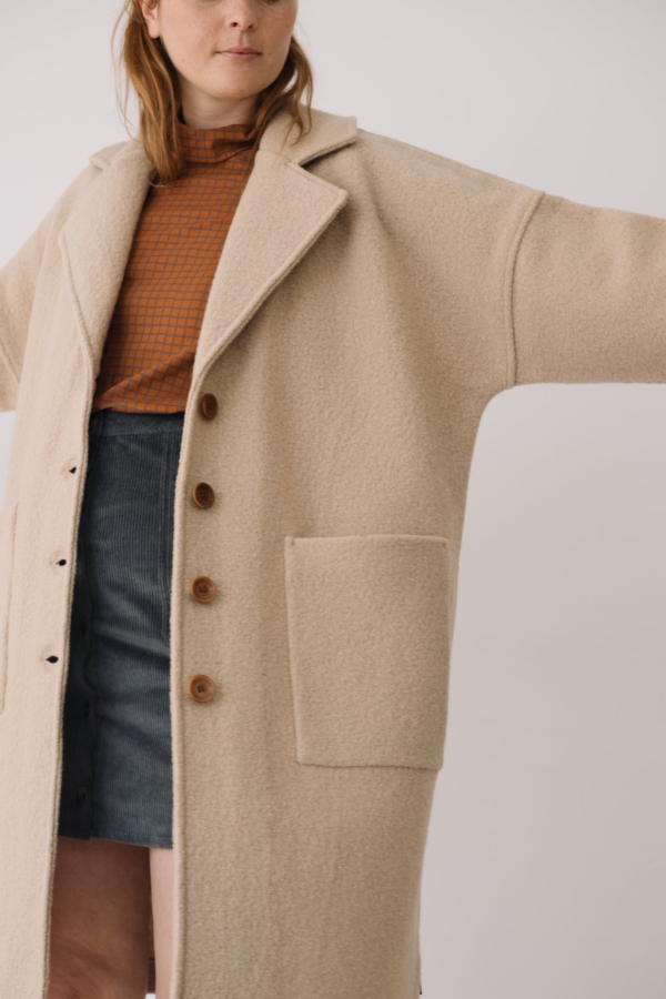 Abrigo largo 100% lana merino beige