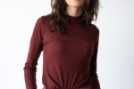 Top cuello cisne lana merino granate