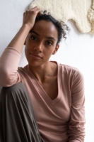 Top escote V de lana merino rosa empolvado
