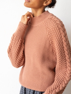 tiralahilacha-turner-sweater-dusty-pink-organic-cotton-2
