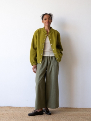 Chaqueta bomber 100% lana virgen verde pistacho